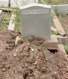 pierce family tomb